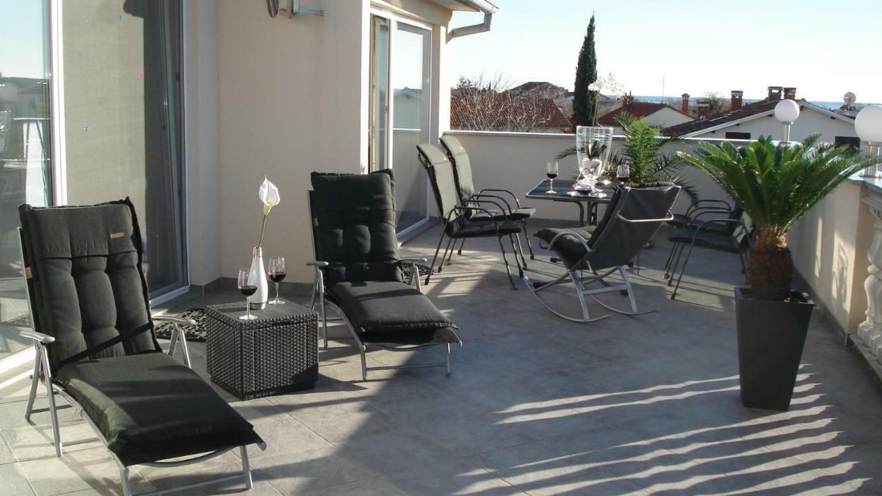 Villa Meli - Apartments mit Meerblick Medulin Exterior foto